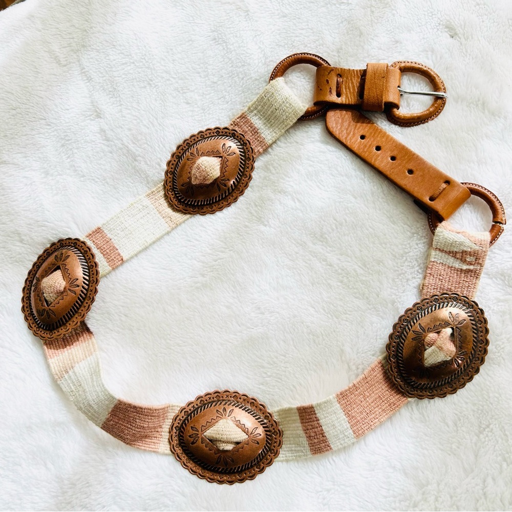 Vintage Boho Western Copper Concho Aztec Woven Belt > L (32)